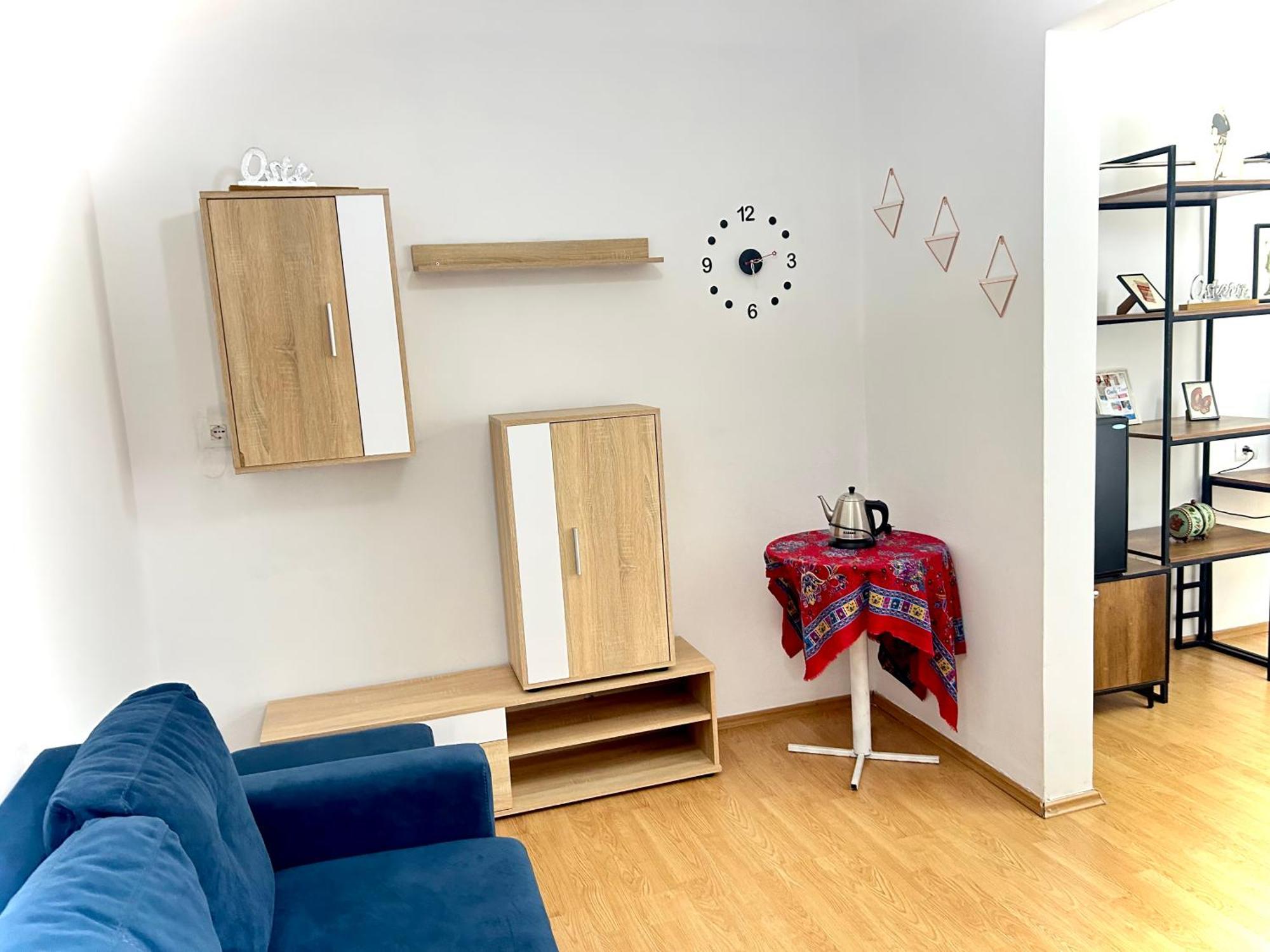 Budget Retreat Tirana & Studios Экстерьер фото